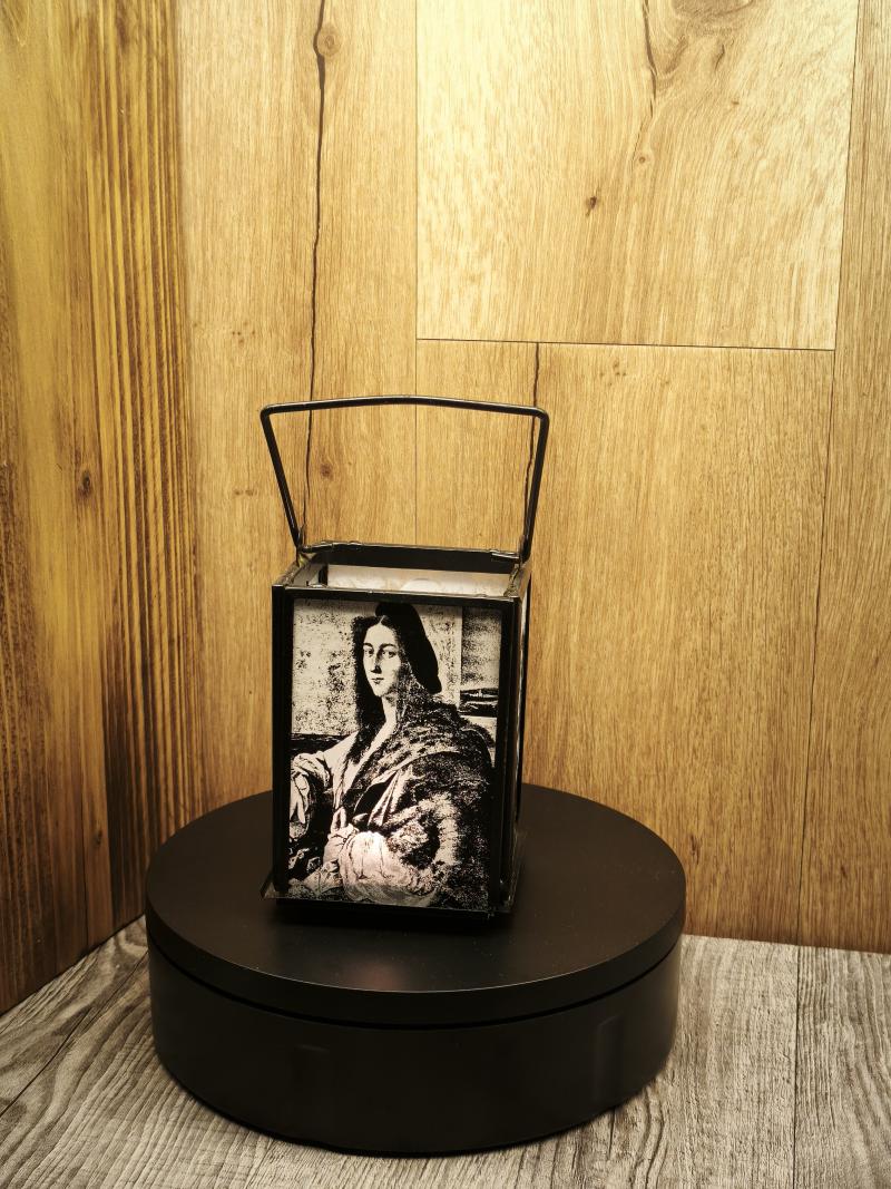 Latarnia "Portrety w Świetle"